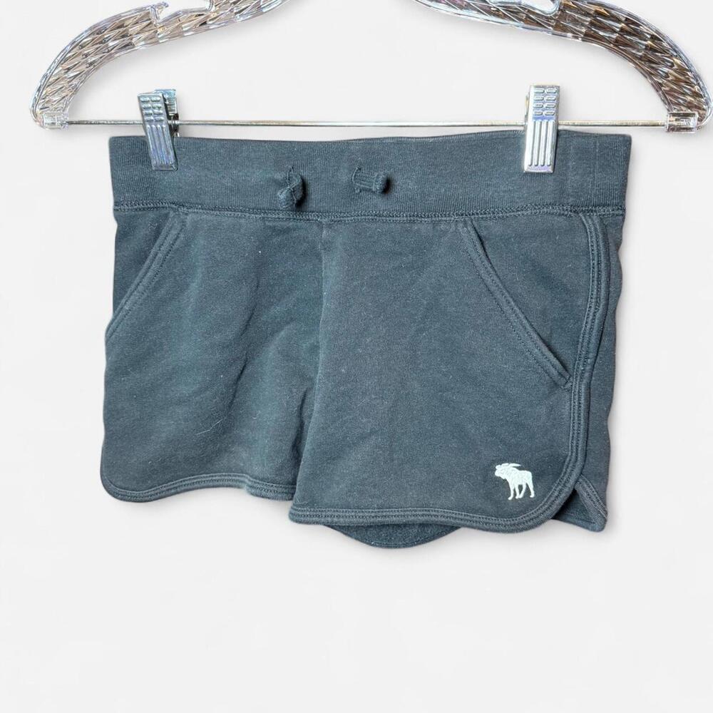 Grey Abercrombie & Fitch shorts #kidsfashion